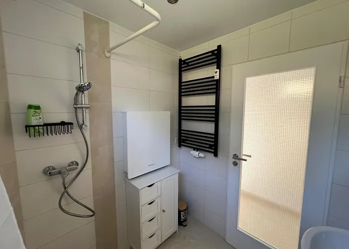 Hessen Διαμέρισμα *